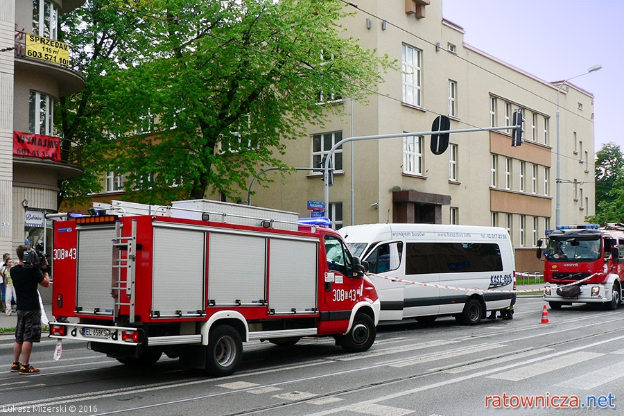 25.05.2016r. - Wypadek busa - Łódź, ul. Narutowicza [2/5]