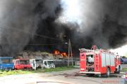 Pożar hali magazynowej przy ul. Karniszewickiej w Pabianicach [3]