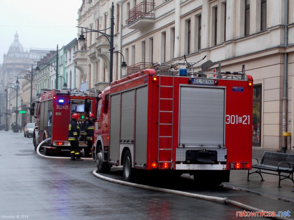 Pożar kamienicy przy ulicy Piotrkowskiej 17 w Łodzi [2]