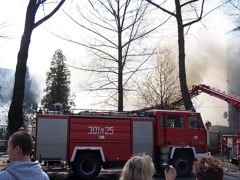Pożar Łódź, Lutomierska, 2006 r. (1)