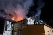 27.03.2017. Pożar budynku przy ul. Prusa w Tuszynie-Lesie [9]